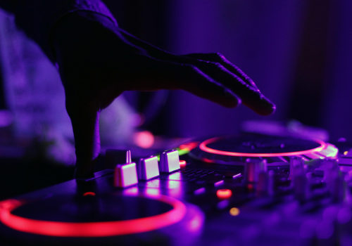 Creating Memorable Moments: The Importance Of Hiring A DJ Service In St. Louis, MO
